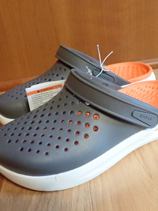 CROCS Men’s InMotion LiteRide Gray and Orange Clog Sandals Size 7 main image 4